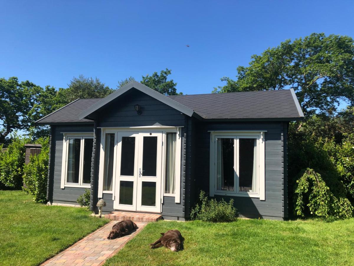 Modern Summerhouse Lymington Exteriör bild